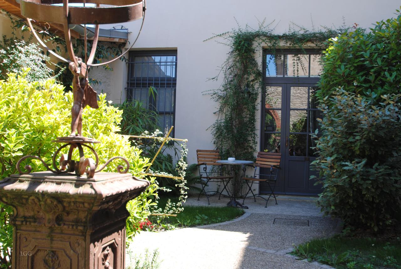 Hôtel Restaurant Spa Le Sauvage Besançon Exterior foto